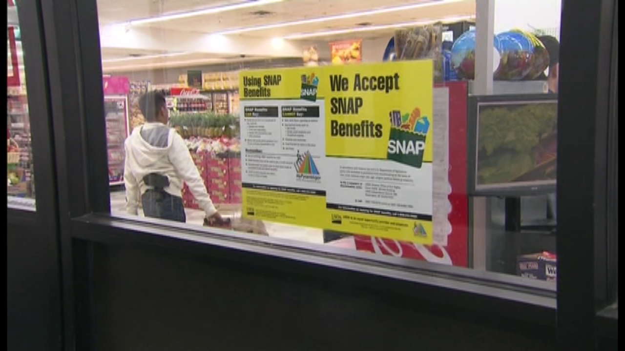 Judge rules government can't stop SNAP dollars from buying candy and sugary drinks
