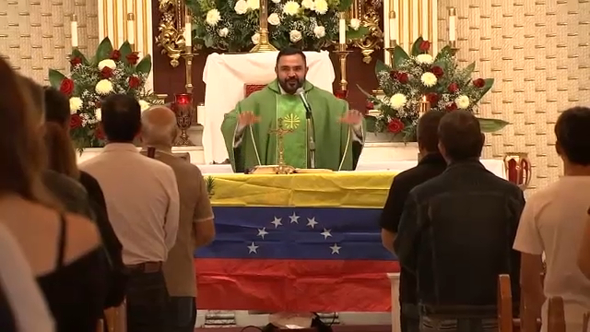 East Los Angeles Venezuelans gather to pray for earthquake victims, collect donations after deadly disaster