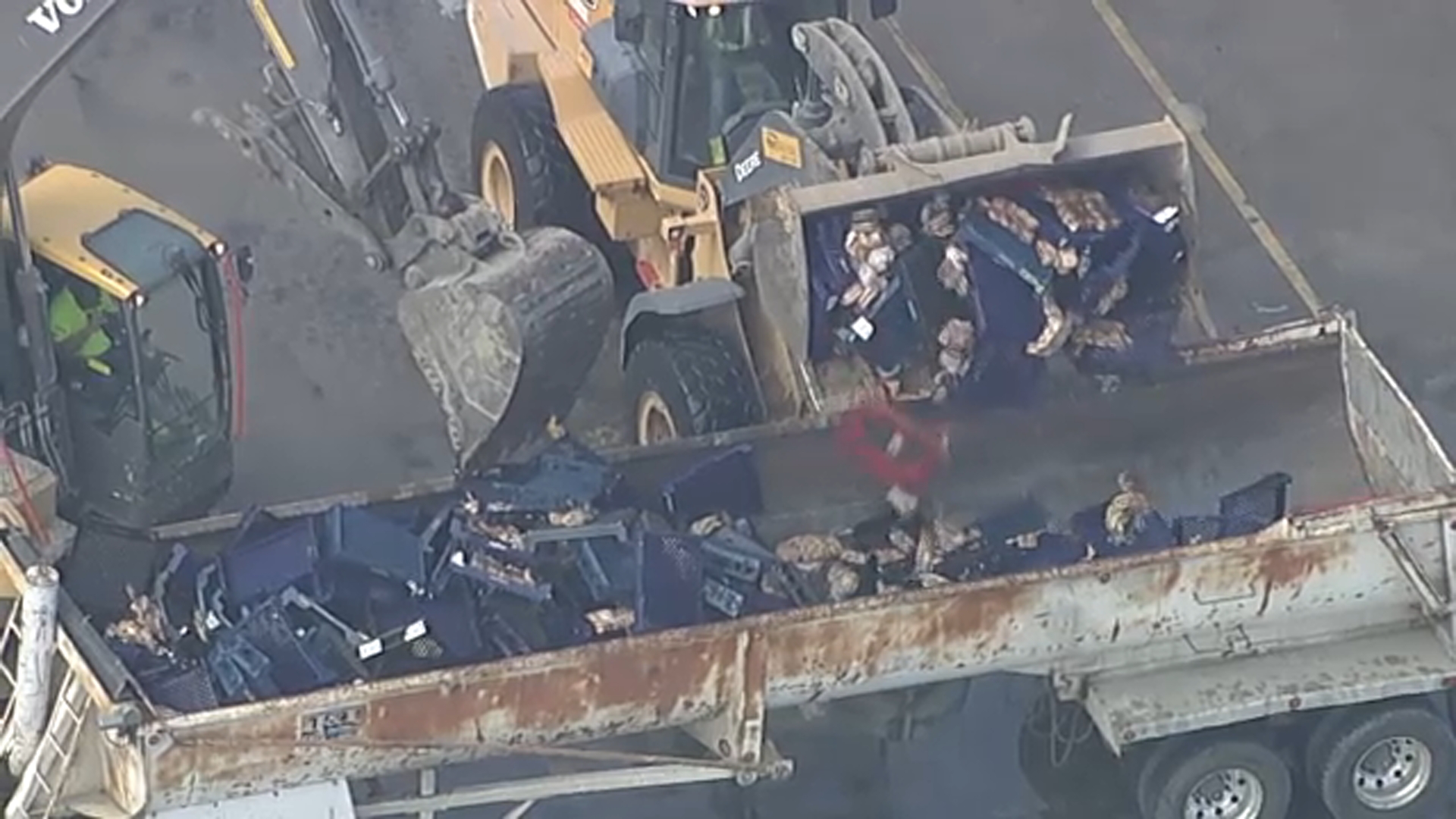 Lineage says solar panel owners demanded crews stop demolition at Boyle Heights warehouse